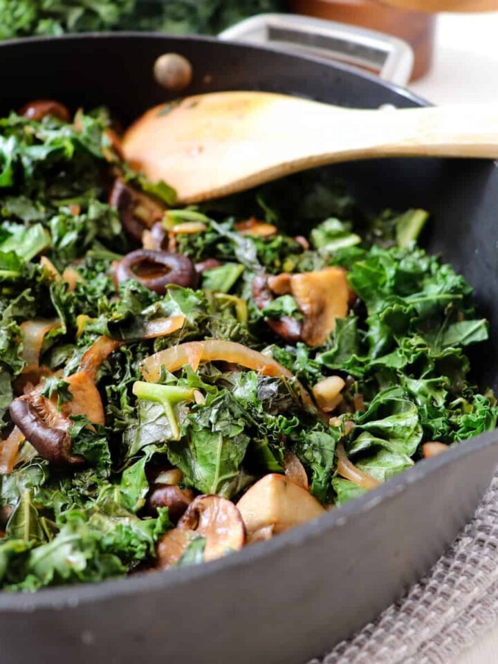 balsamic kale with mushrooms featured