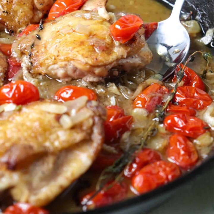 Roasted Chicken Thighs with Fennel and Cherry Tomatoes-image