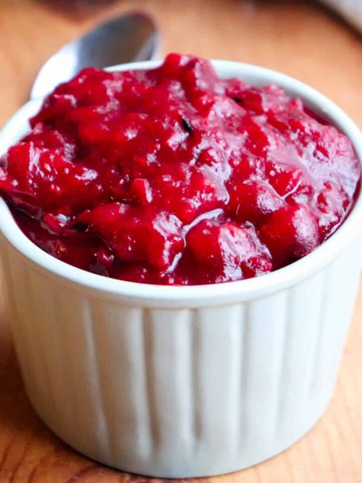 cranberry sauce featured