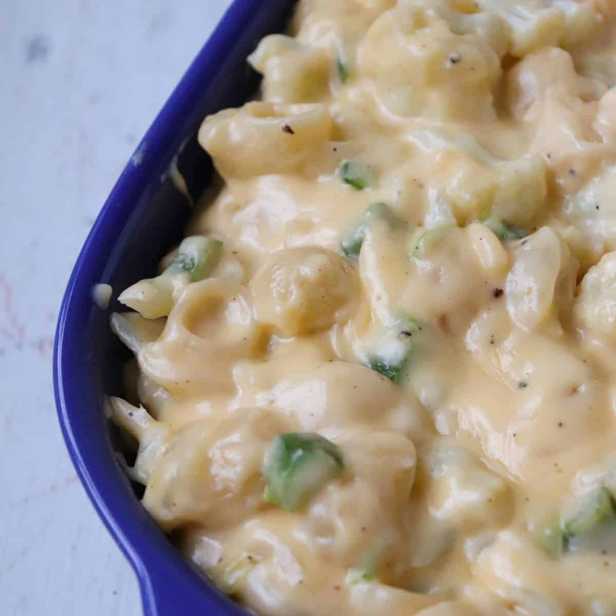 Spicy Cauliflower Mac and Cheese - Season & Thyme