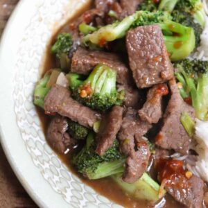 beef broccoli featured