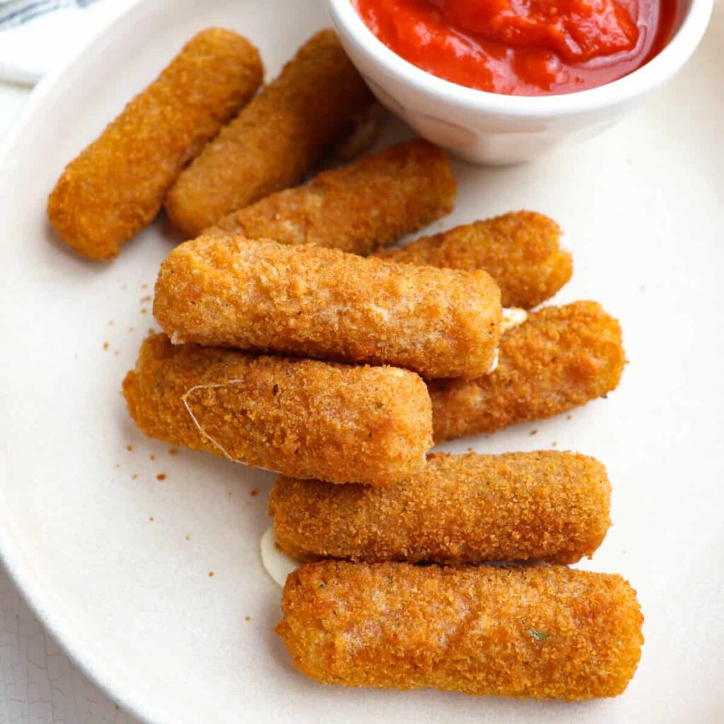 Frozen Mozzarella Sticks in Air Fryer Season Thyme