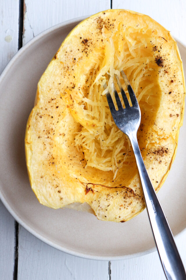 Ninja Foodi Spaghetti Squash (Air Fryer) Season & Thyme