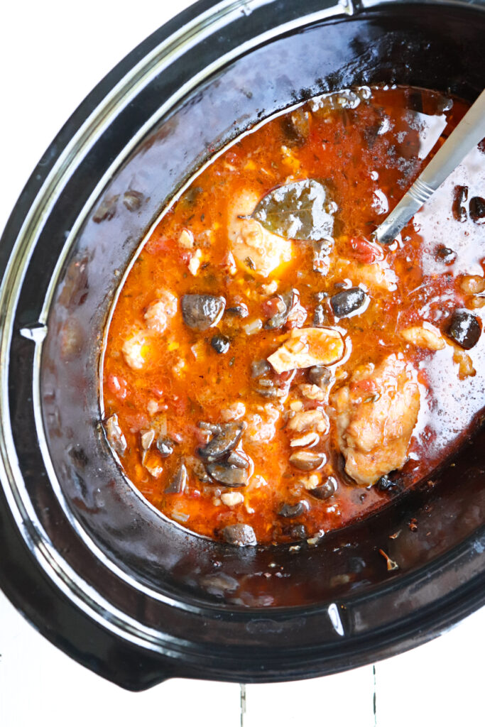 Slow Cooker Chicken Chasseur Season & Thyme
