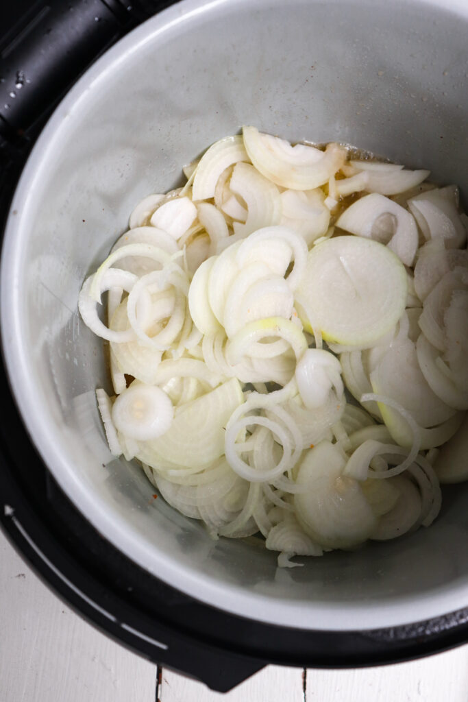 Ninja Foodi French Onion Soup (Instant Pot) Season & Thyme