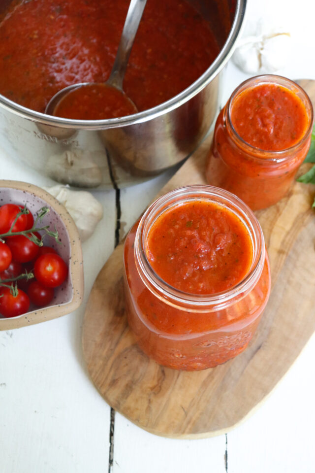 Instant Pot Tomato Sauce (with fresh tomatoes) Season & Thyme