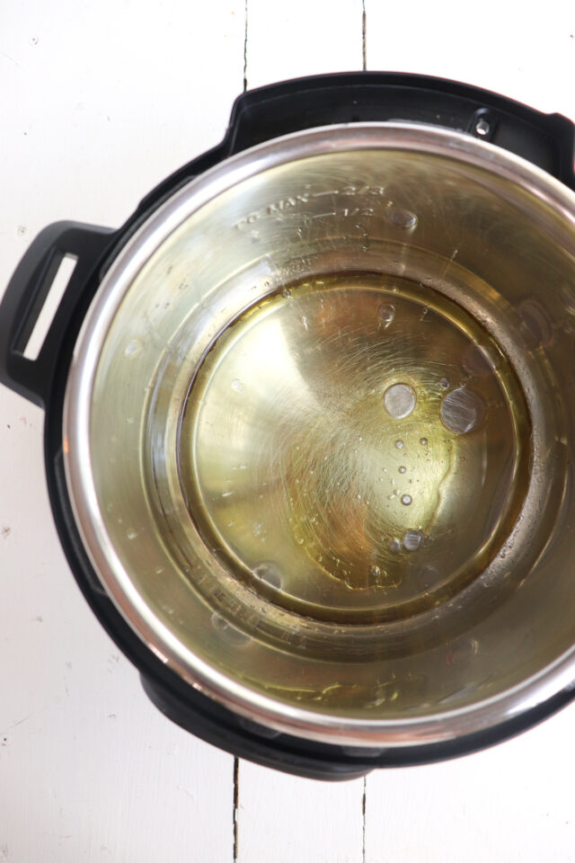 Instant Pot Tomato Sauce (with fresh tomatoes) - Season & Thyme