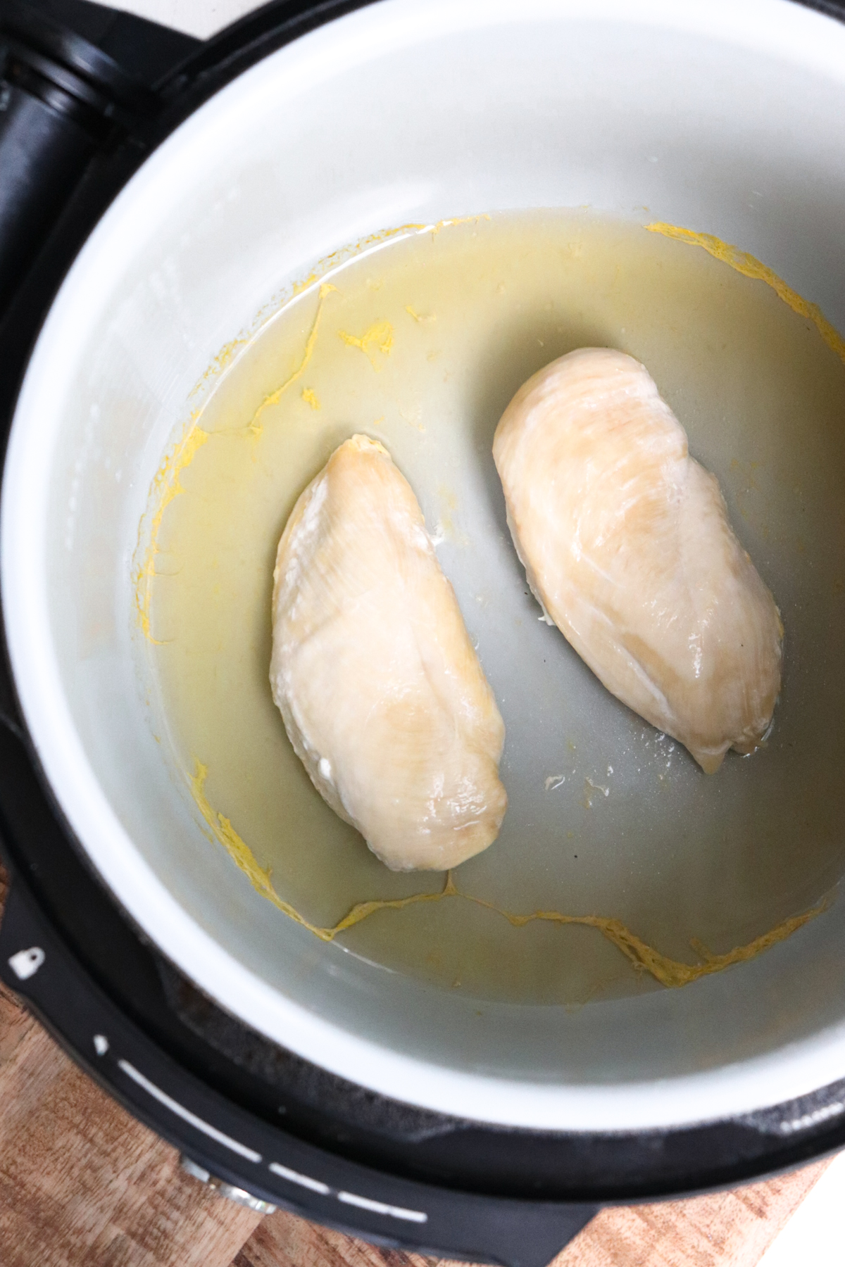 cooked chicken breasts in ninja foodi.
