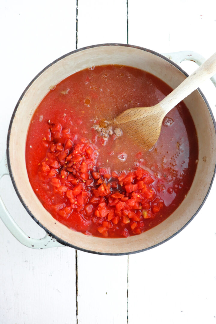 Old Fashioned Goulash with Ground Beef Season & Thyme