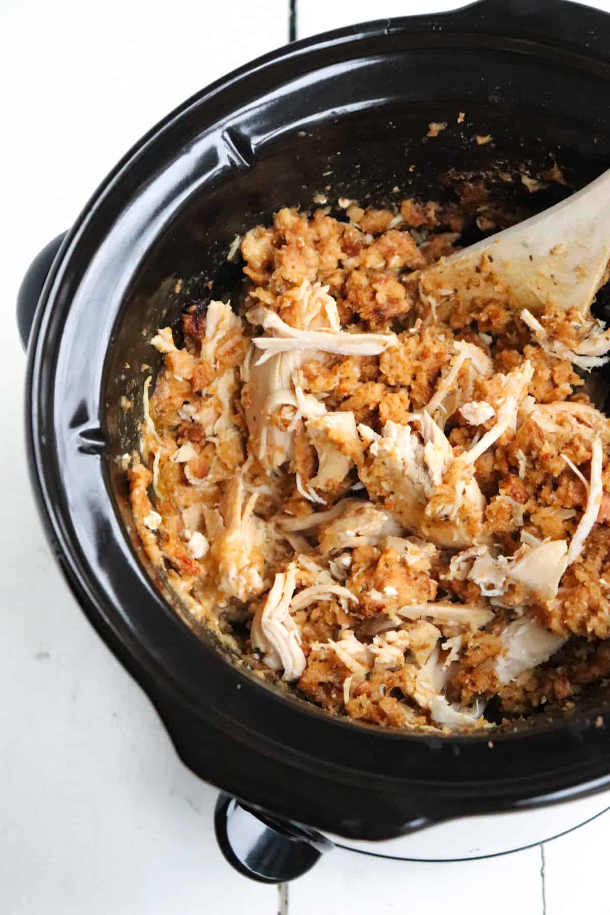 4 Ingredient Slow Cooker Chicken With Stuffing Season And Thyme