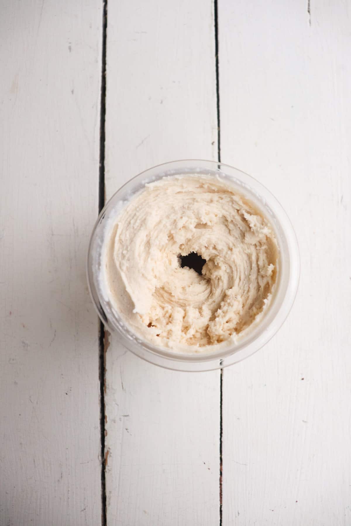 vanilla ice cream in ninja pint.