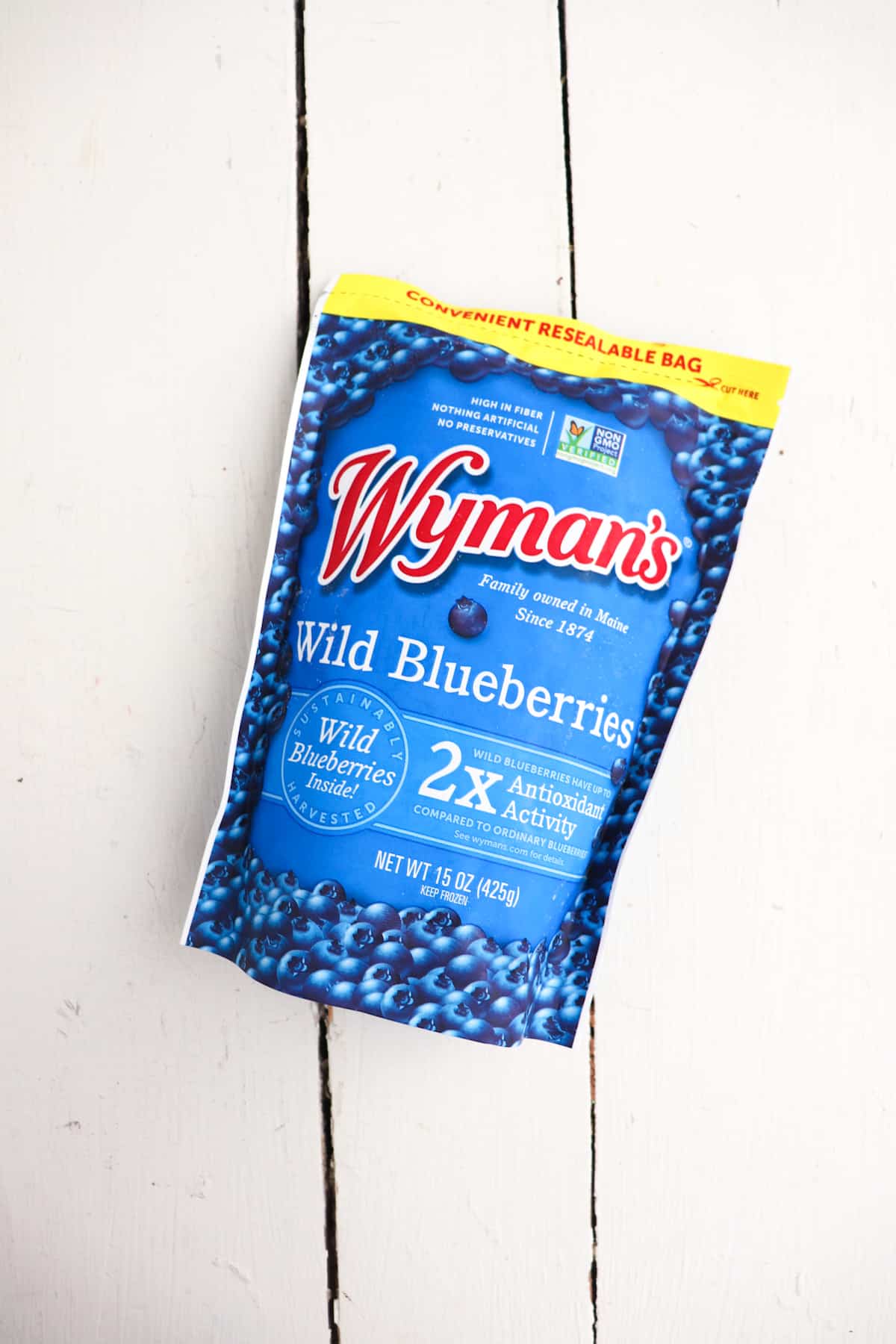 wymans blueberries packaging.