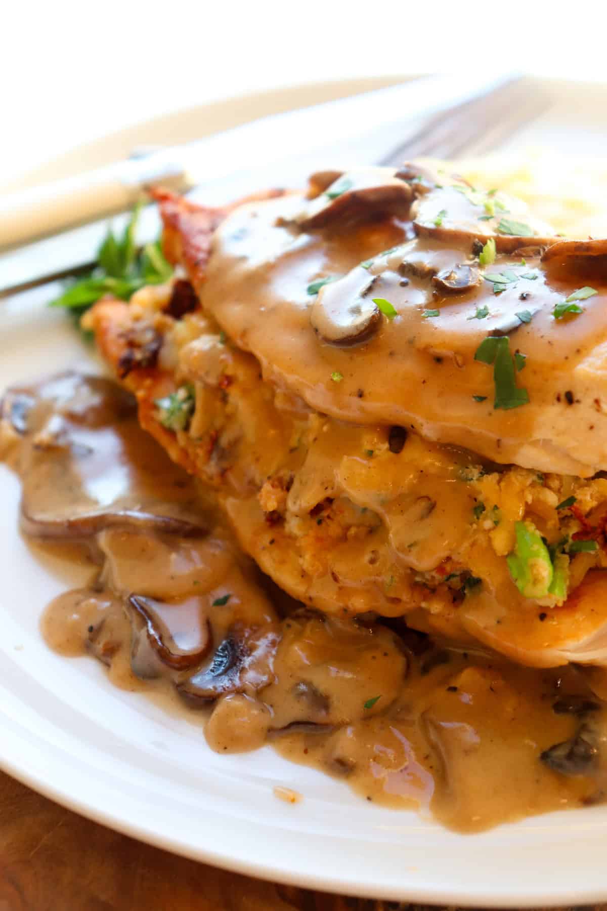 close up picture of Olive Garden chicken marsala.