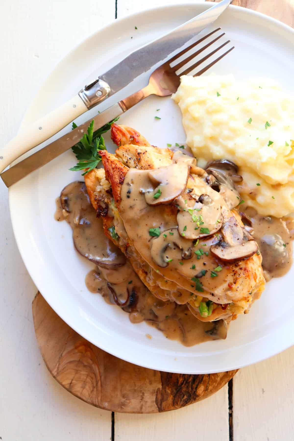 top down view of Olive Garden chicken marsala.