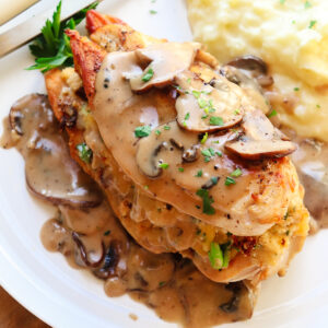 Featured picture of olive garden stuffed chicken marsala.