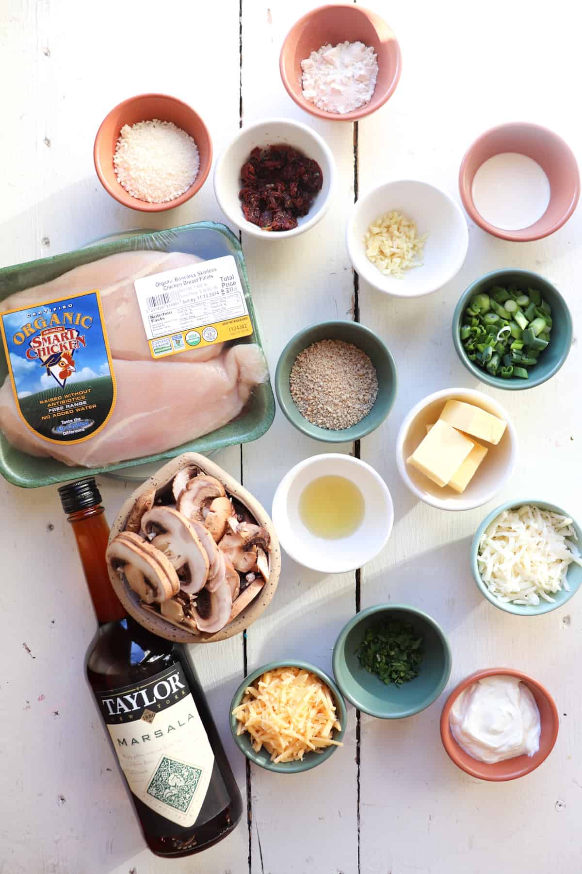 Ingredients for Olive Garden chicken marsala.