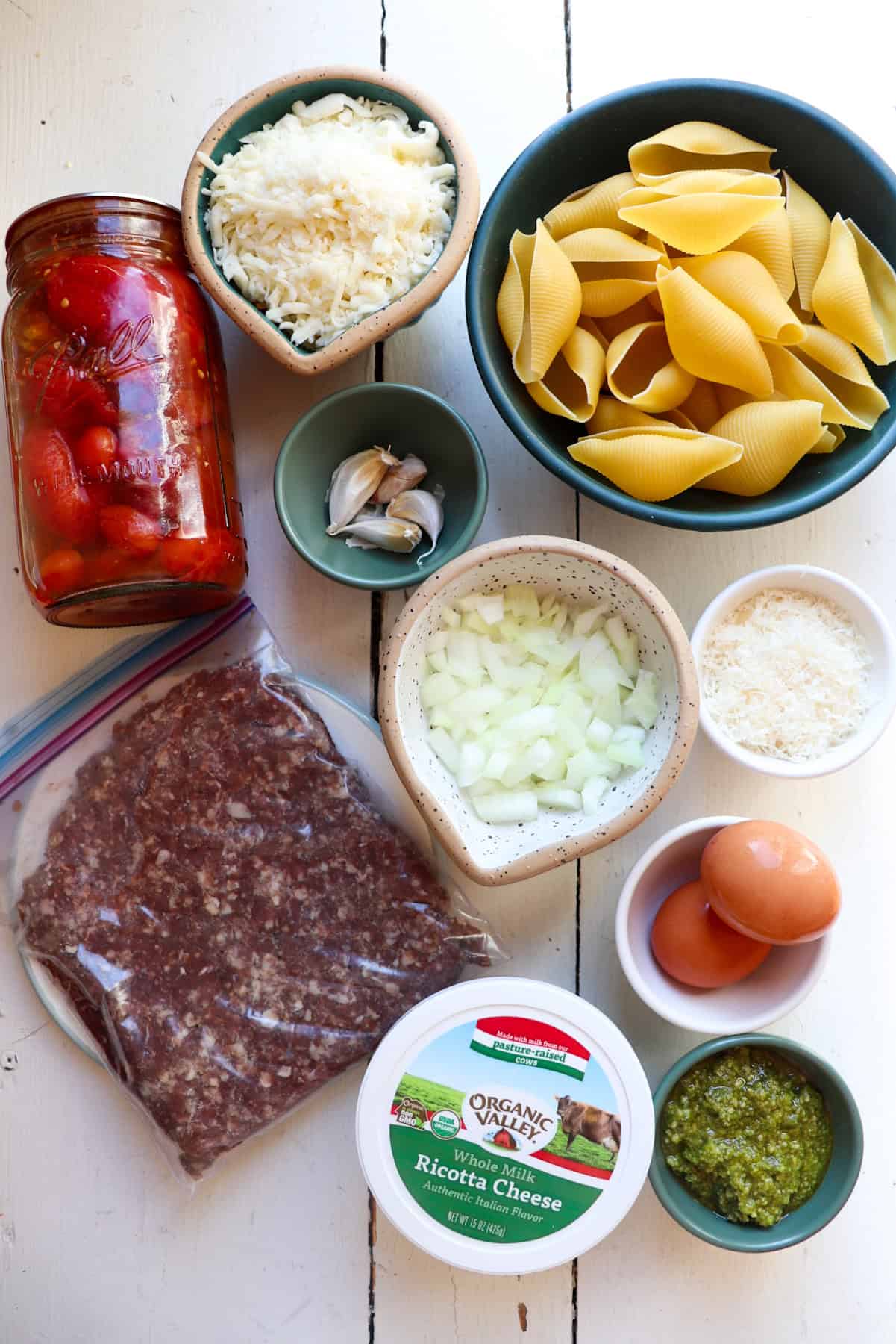 ingredients for meat and ricotta stuffed shells.