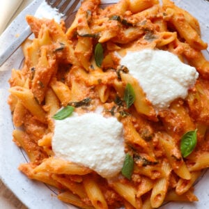 cheesecake factory four cheese pasta featured image.